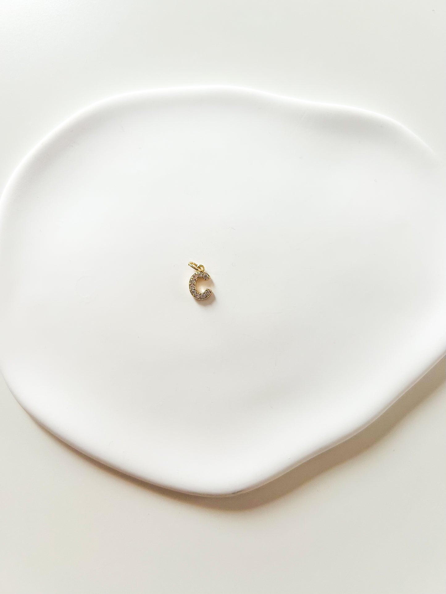 Charms Lettre C – Breloque Alphabet - Petite taille