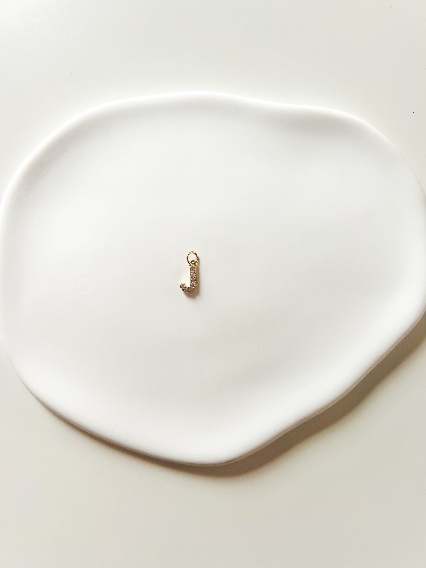 Charms Lettre J – Breloque Alphabet - Petite taille