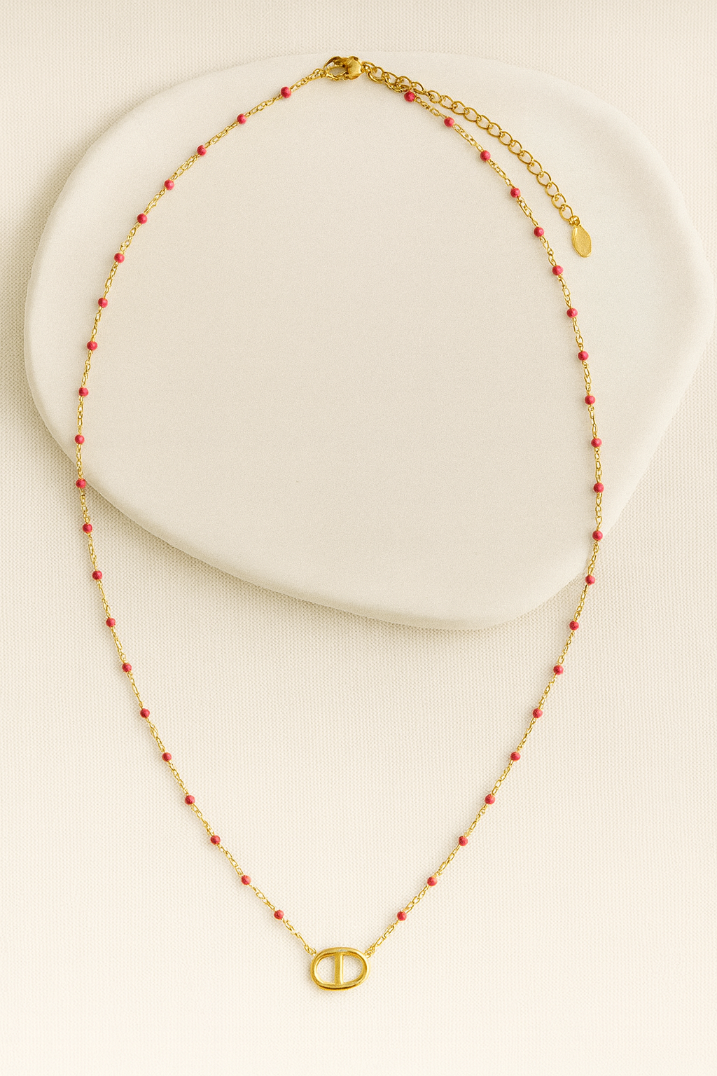 Collier perlé rouge et doré