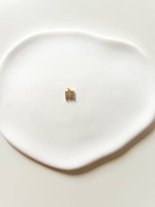 Charms Lettre M – Breloque Alphabet  - Petite taille