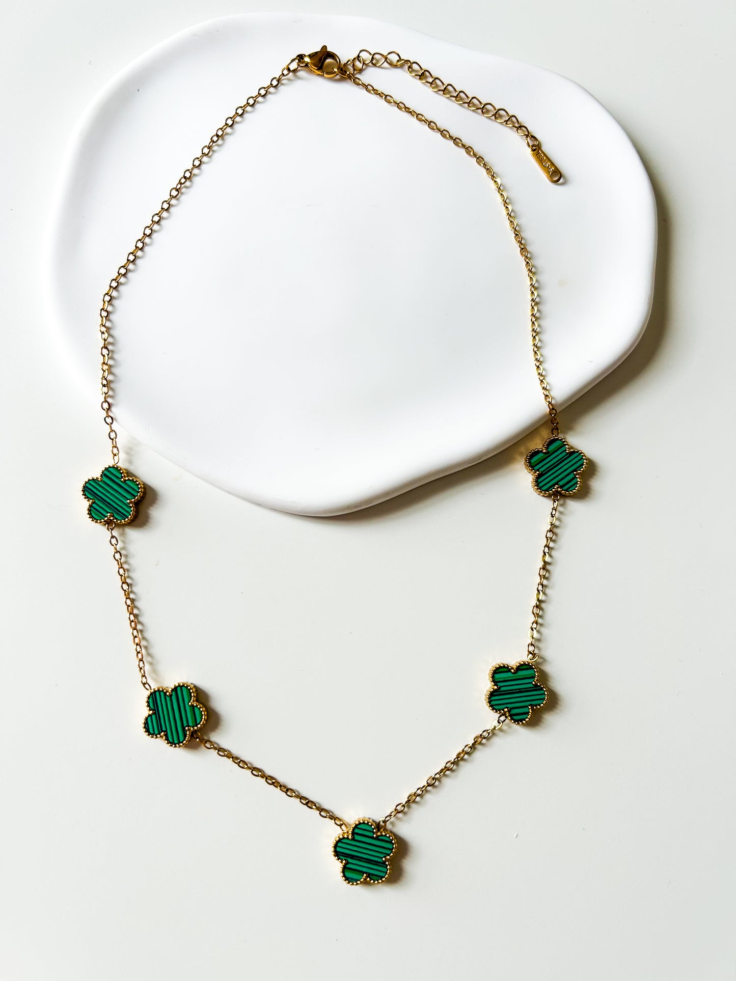 Collier doré trèfles verts - Porte-Bonheur