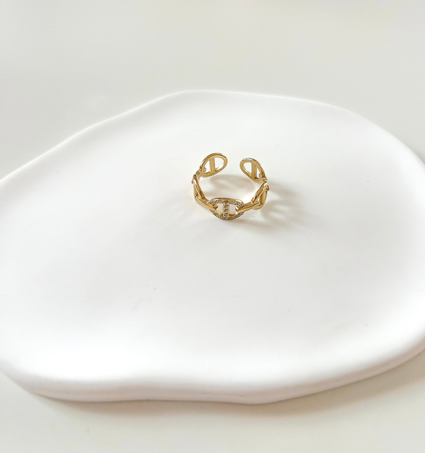 Bague dorée pailletée