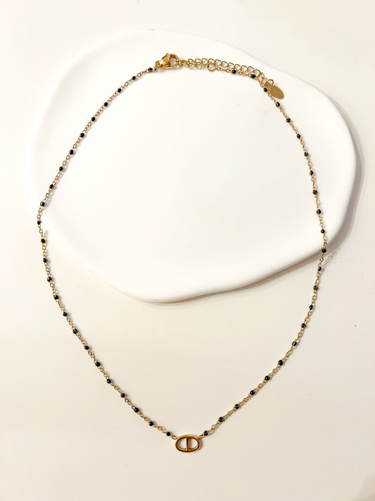 Collier perlé noir et doré