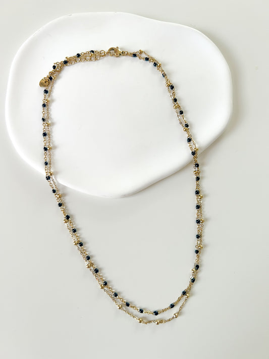 Collier double doré – avec boule dorée ou boules noires – chic & tendance