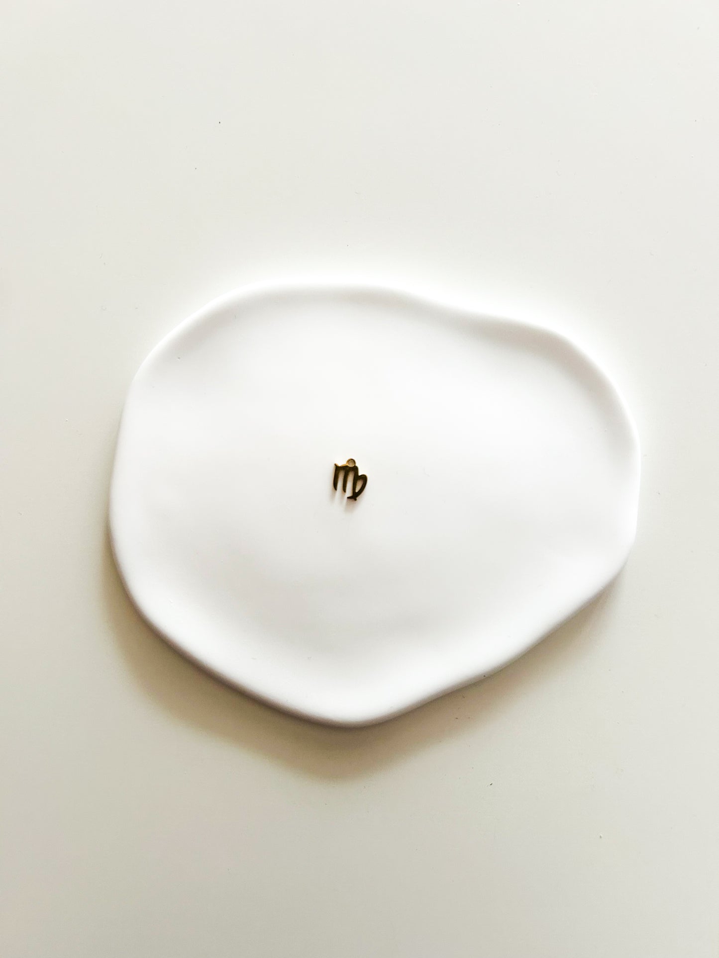 Charms Signe Astrologique en Or - Vierge